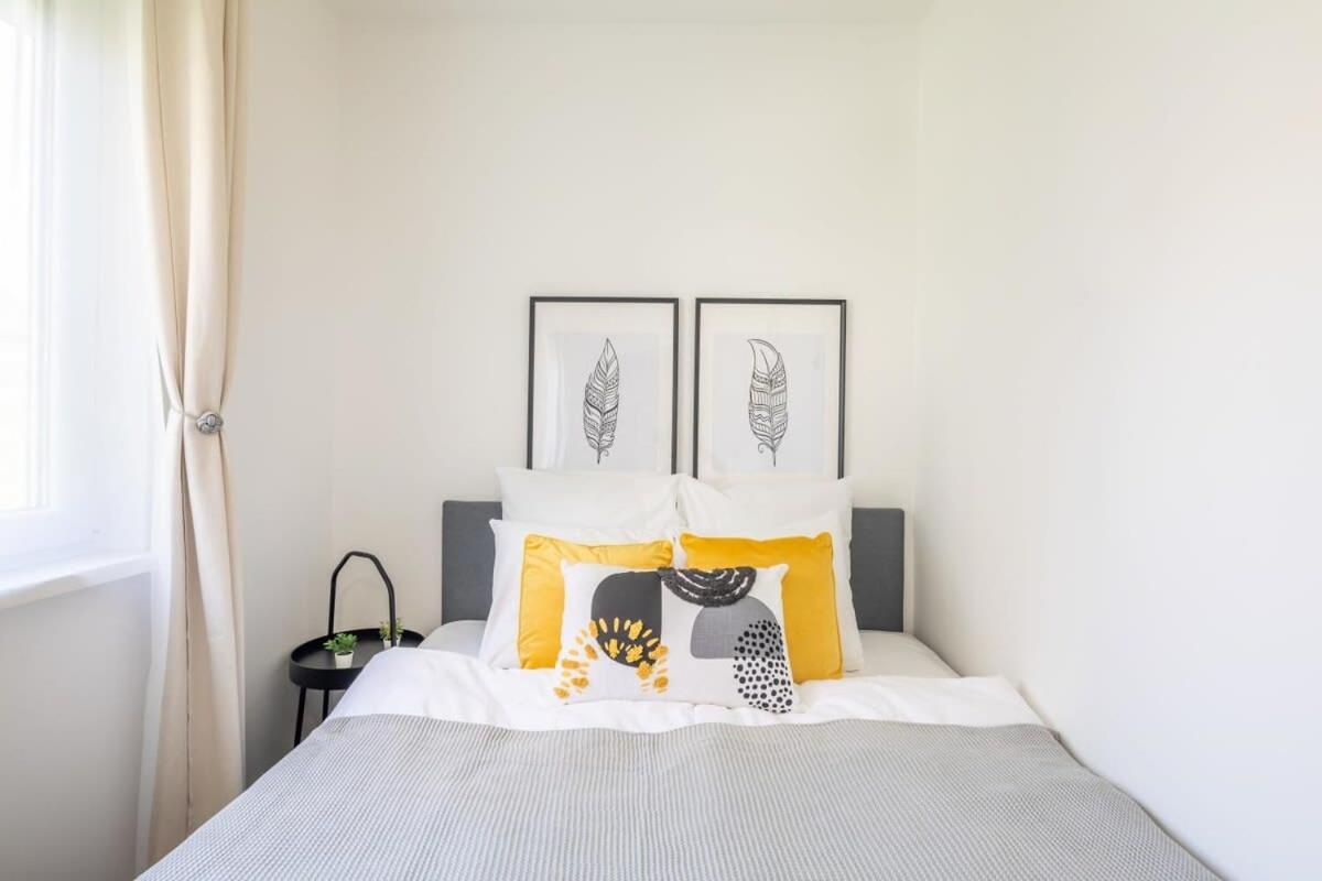 Sunny Balcony - Cute And Cozy Apartment Будапеща Екстериор снимка