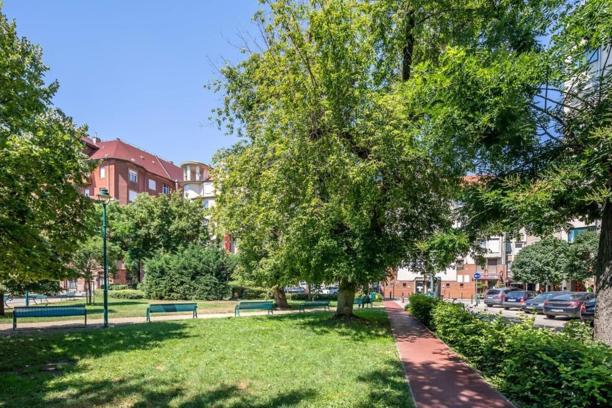 Sunny Balcony - Cute And Cozy Apartment Будапеща Екстериор снимка